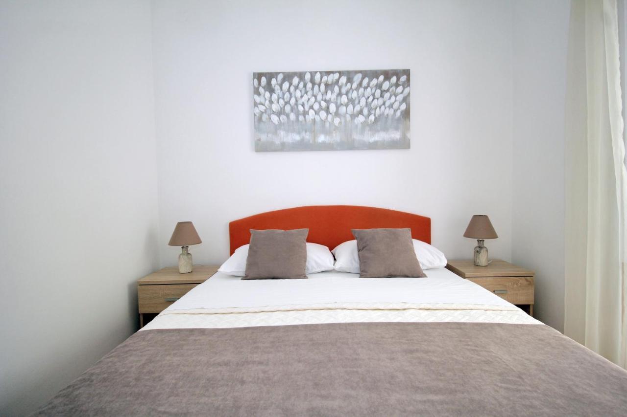 Apartments Miovic Молунат Экстерьер фото
