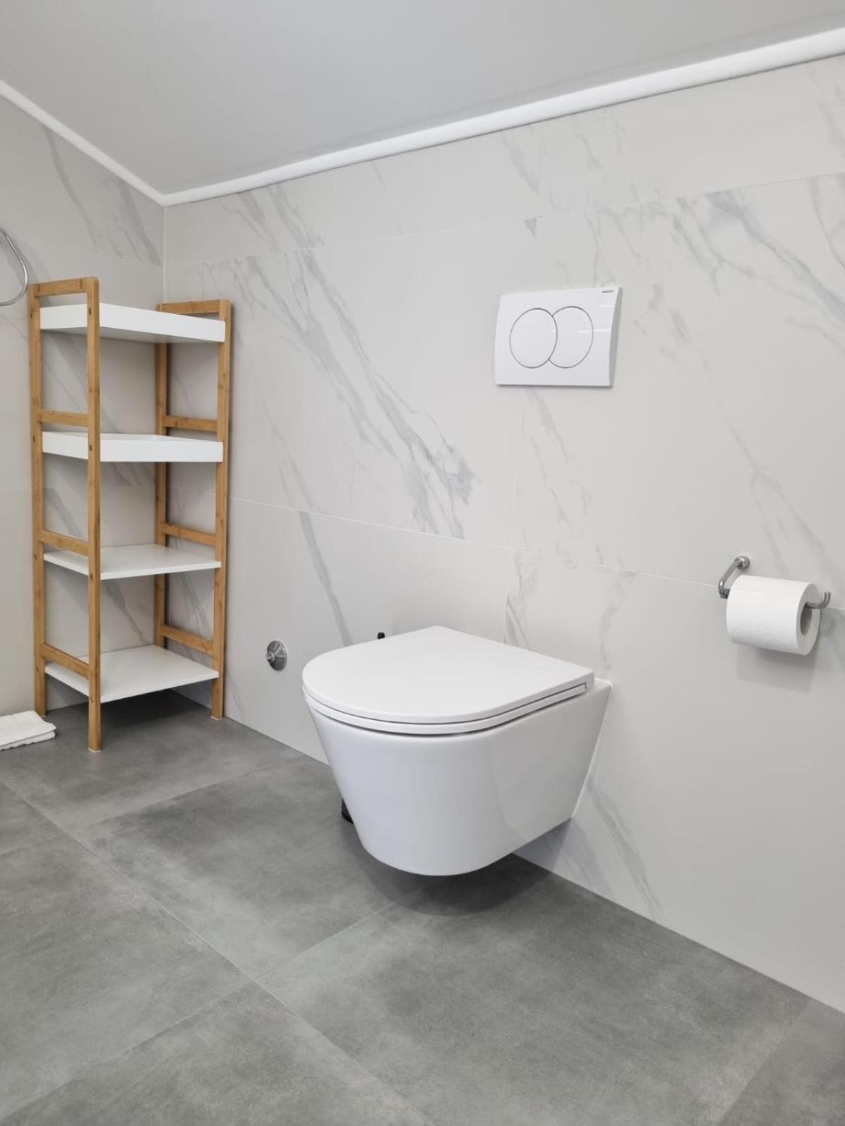 Apartments Miovic Молунат Экстерьер фото